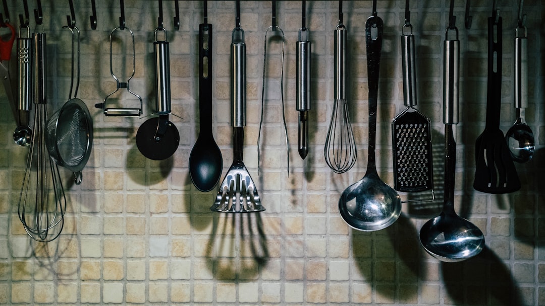 Time-Saving Kitchen Gadgets and Tools to Simplify Cooking for Small Households